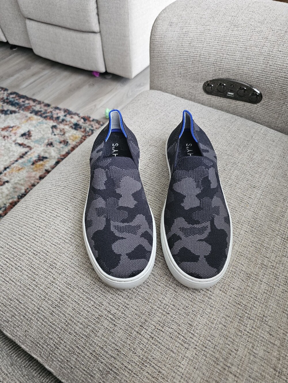 Rothy's The Original Slip-On Sneaker Size 8.5 - Picture 3 of 7